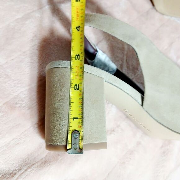 Franco Sarto Tan Slingback Heels with Pointed Toe - Picture 6 of 6